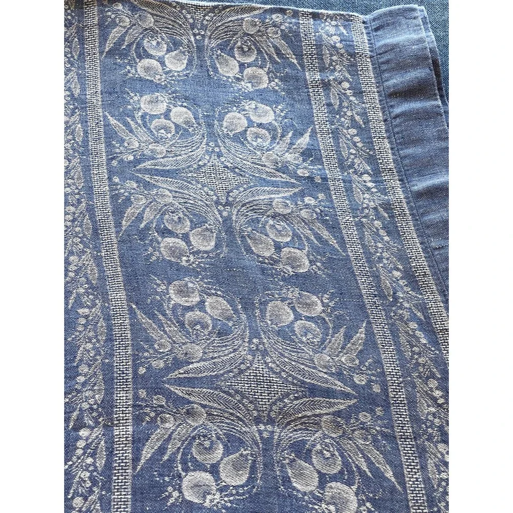 Williams Sonoma Blue and Cream Jacquard Linen Tablecloth